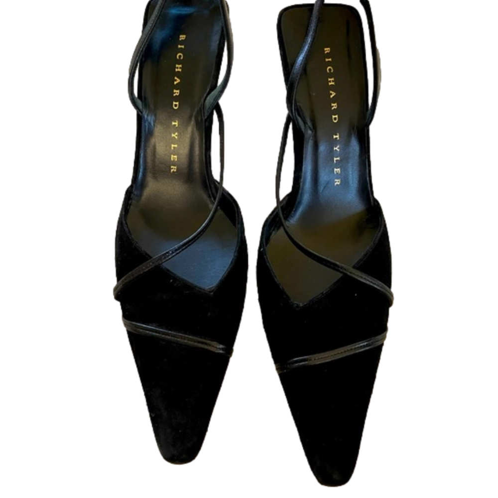 🌿Richard Tyler black suede 3.5” heels with leather accent / strap, size 5🌿